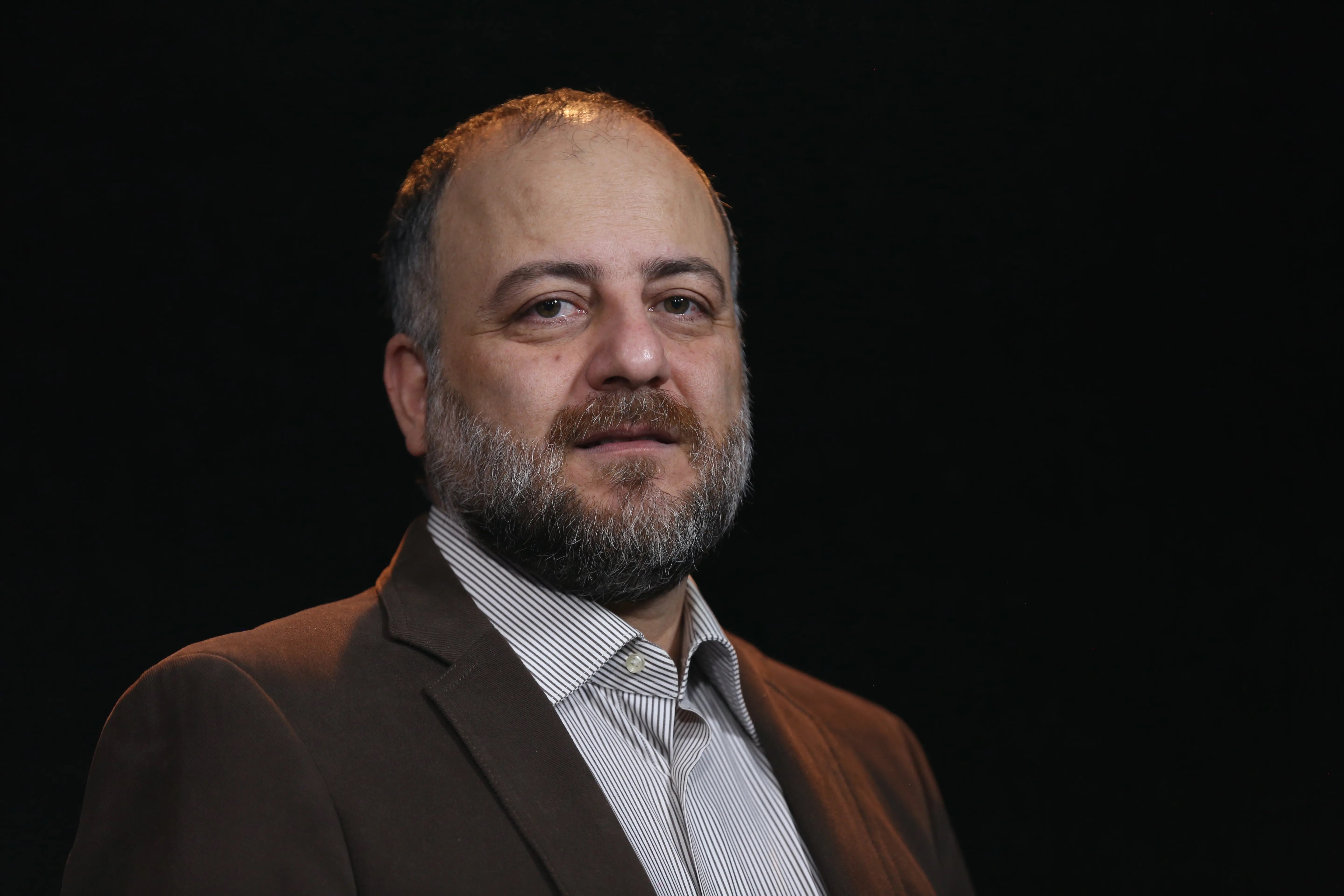 مهدی کوهیان: هنرمند نمی‌تواند مروج خشونت باشد 