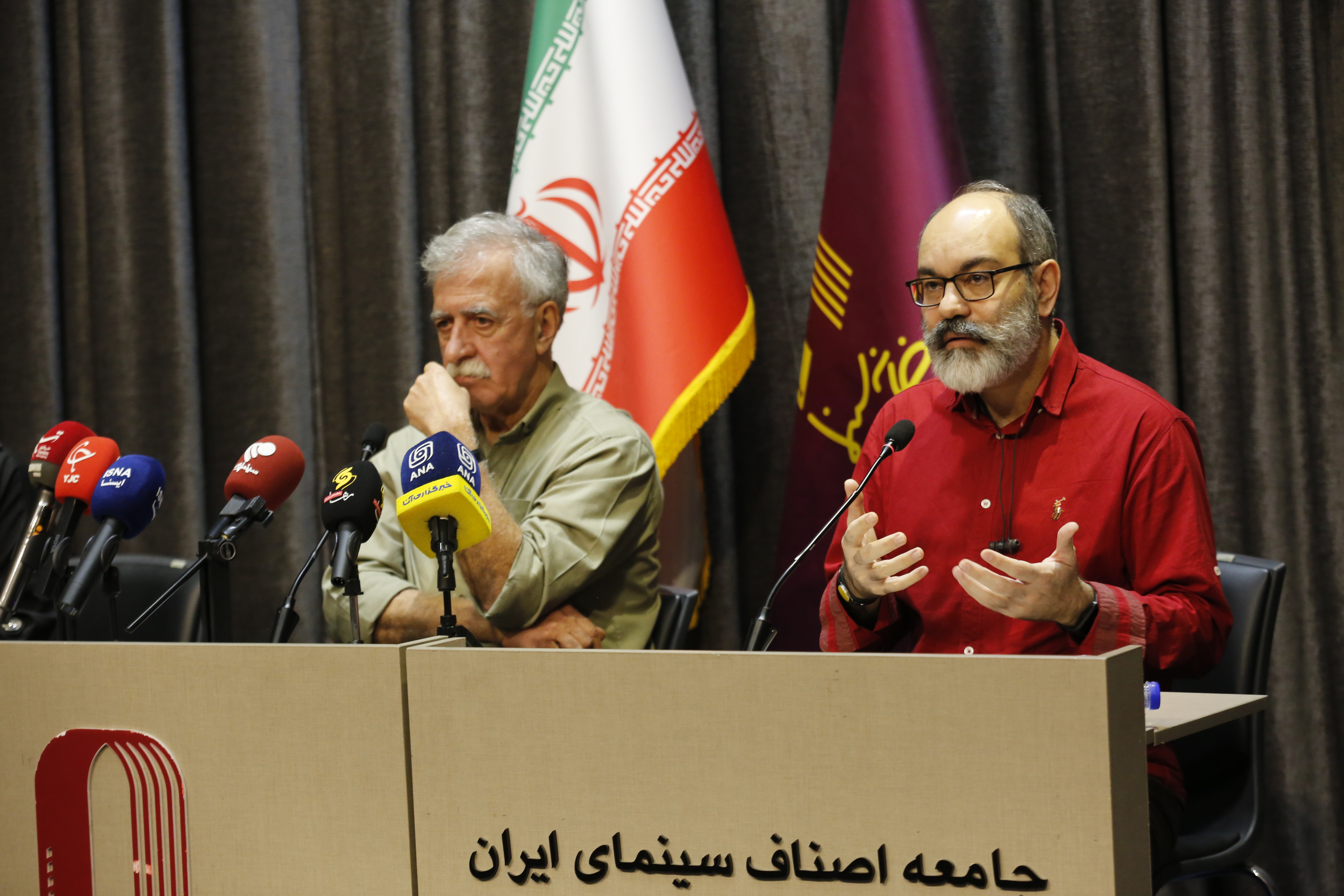 رامتین شهبازی در نشست رسانه‌ای مطرح کرد: اعلام داوران نهمین دوره جایزه کتاب سال سینمای ایران / متاسفانه تالیف در ایران مهجور واقع شده است